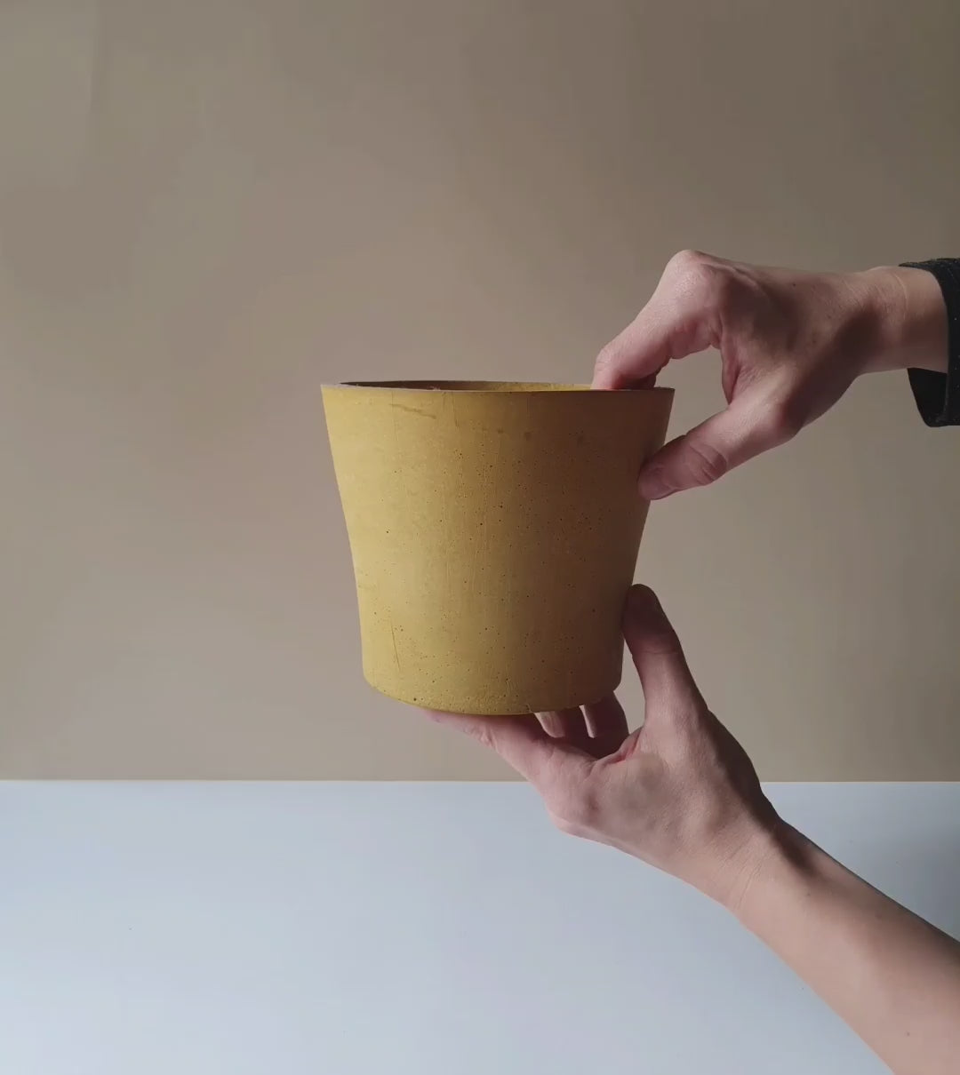 Buet kaspók - 2 méret