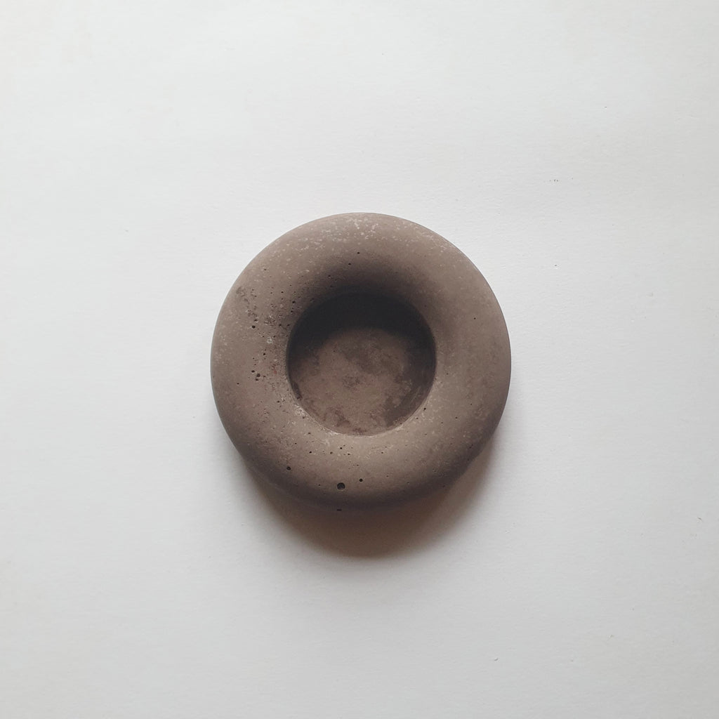 Baburu mécsestartó