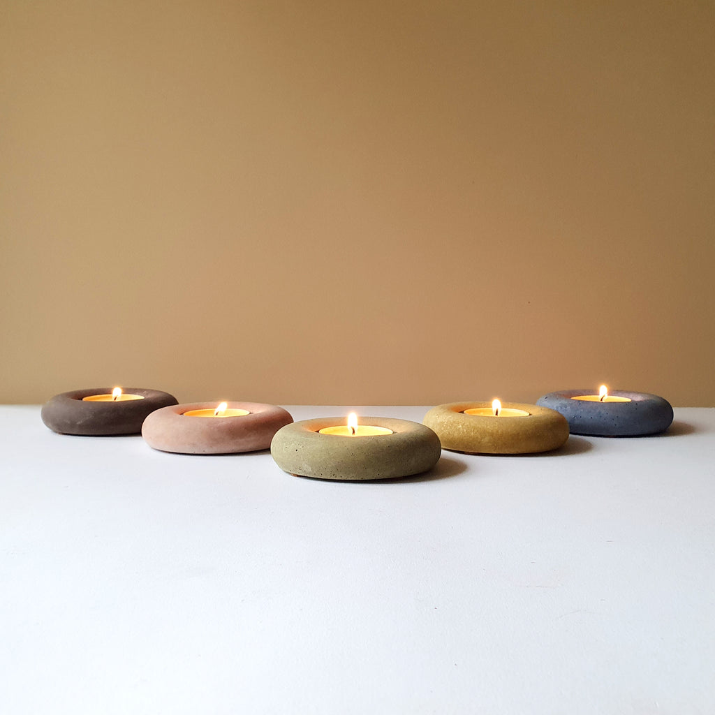 Baburu mécsestartó