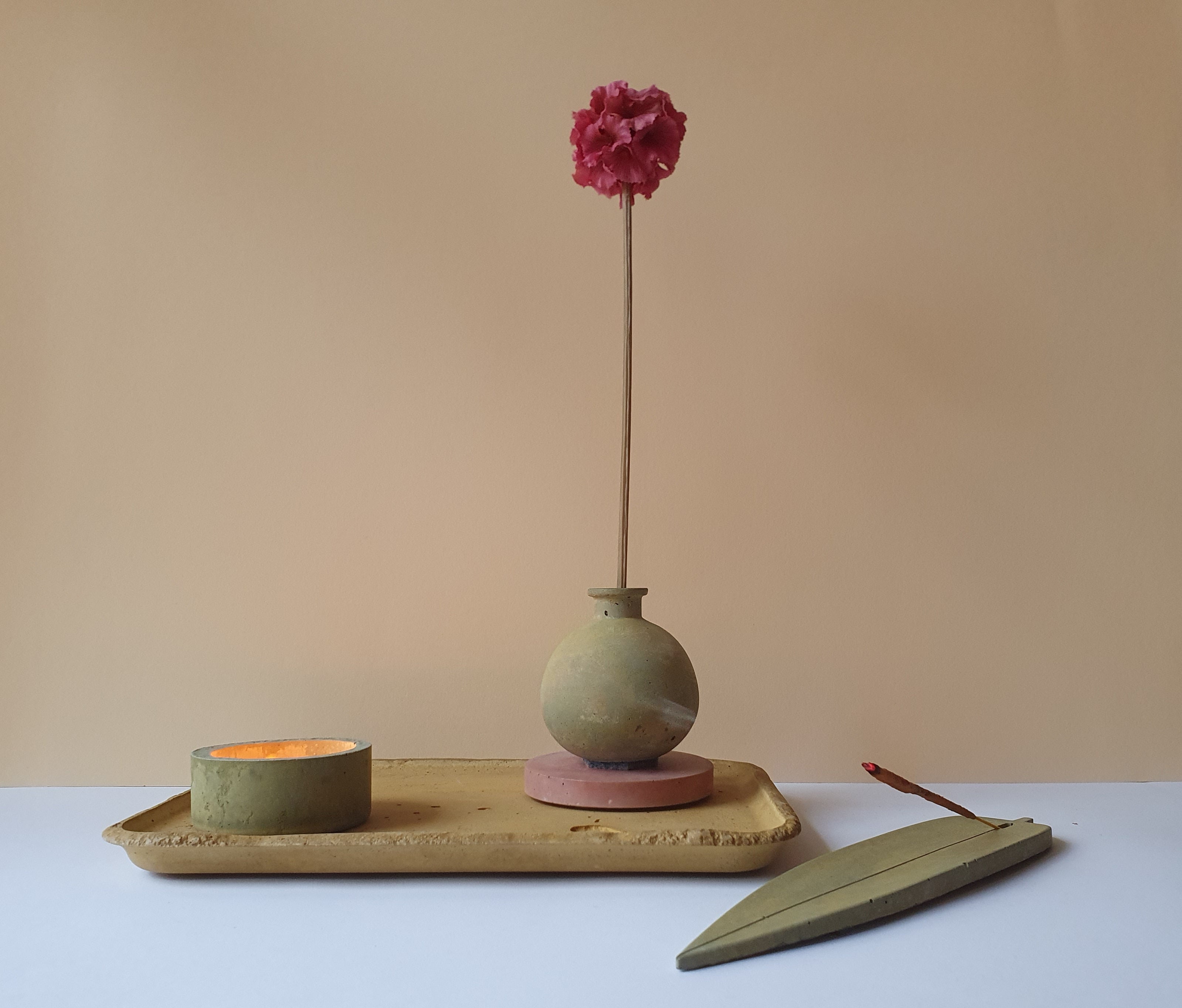 Niva füstölőtartó