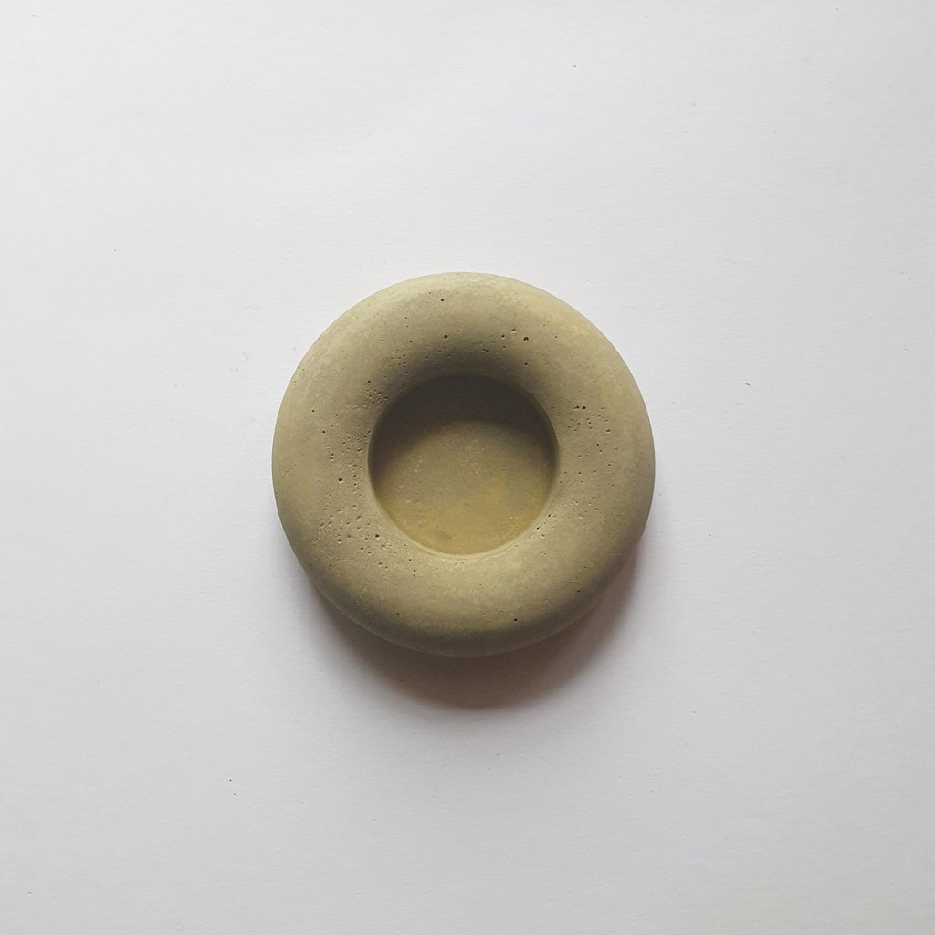 Baburu mécsestartó