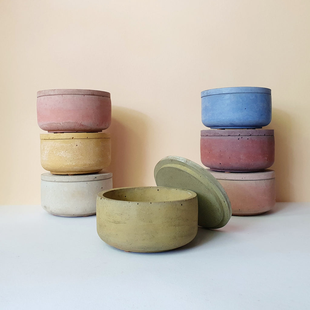 Dekket tárolóedény