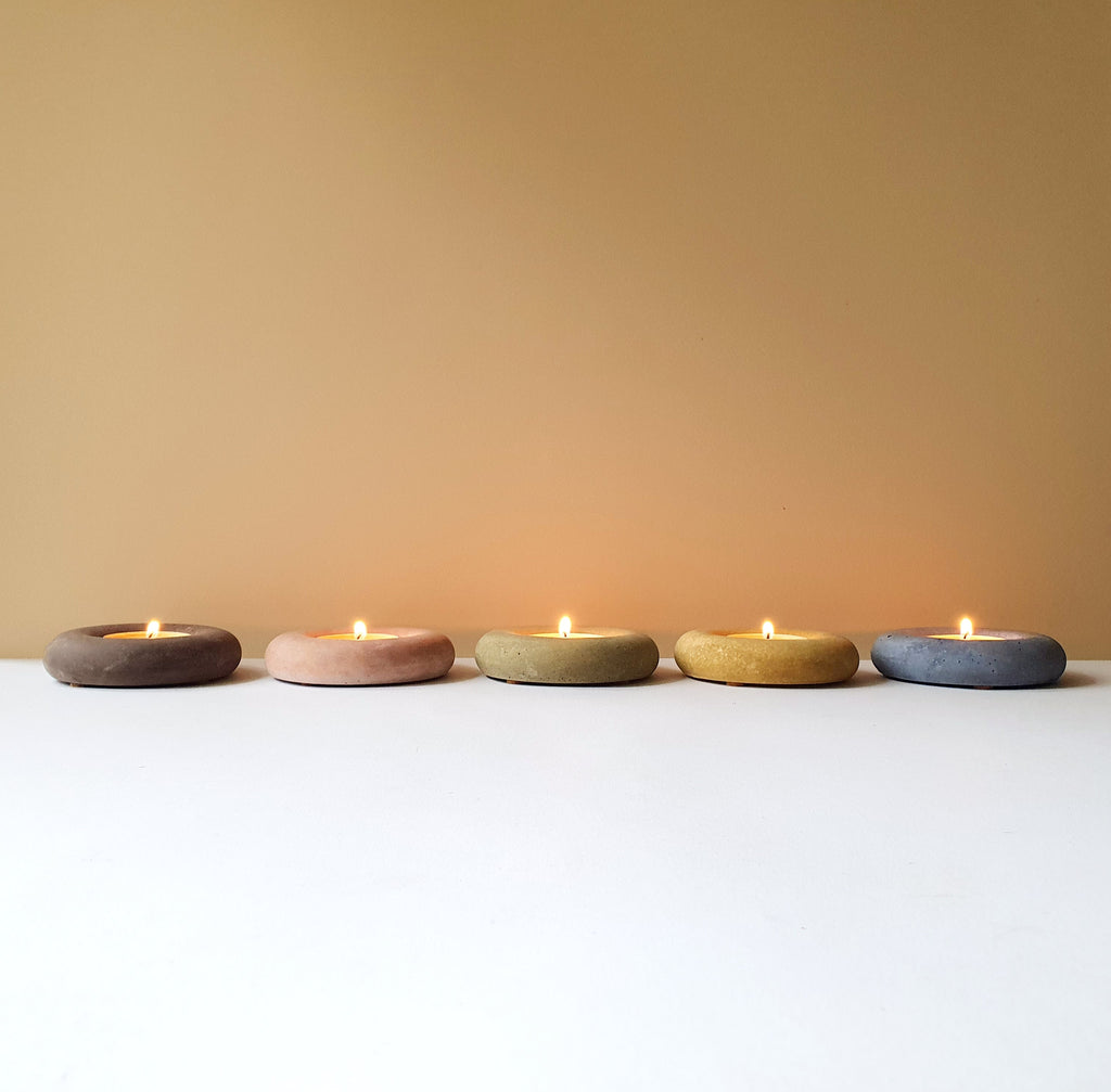 Baburu mécsestartó